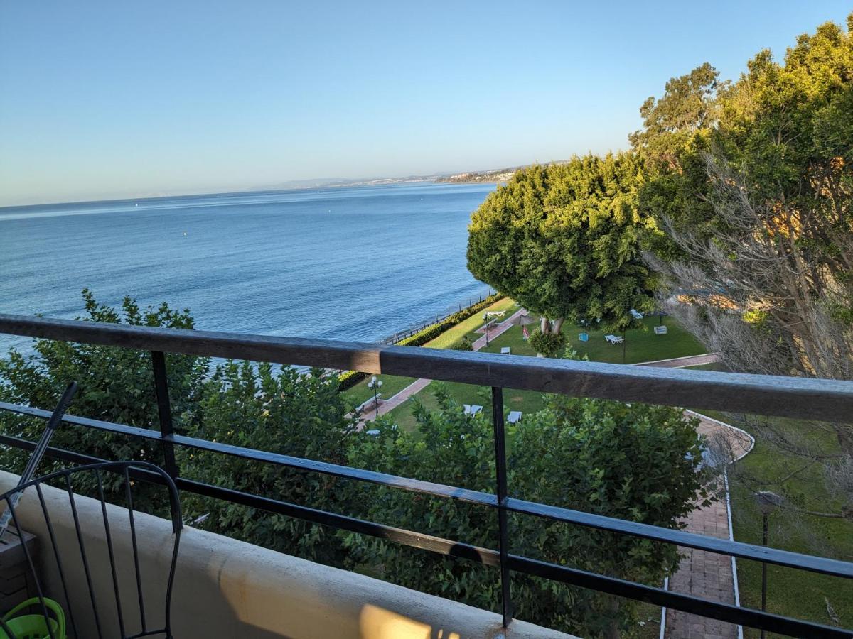 Seaside View Apartment Εστεπόνα Εξωτερικό φωτογραφία
