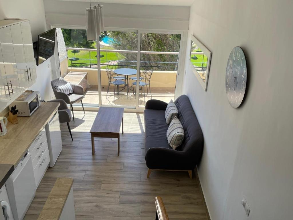 Seaside View Apartment Εστεπόνα Εξωτερικό φωτογραφία