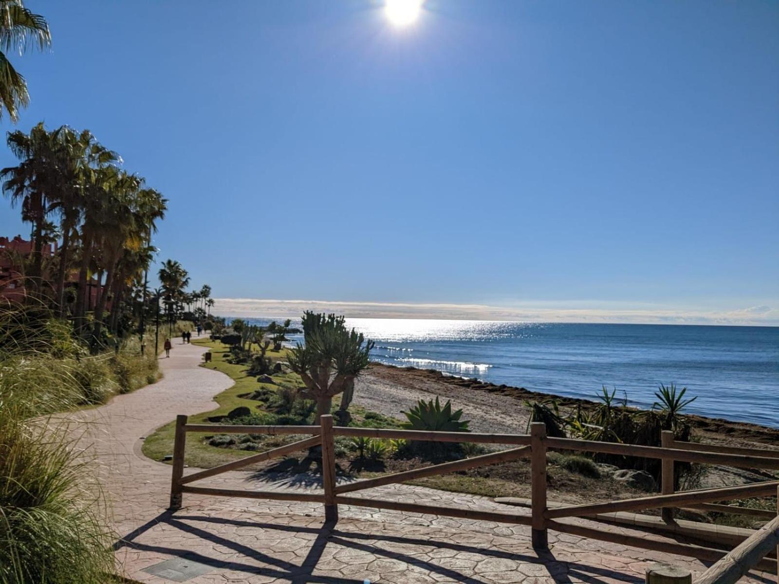 Seaside View Apartment Εστεπόνα Εξωτερικό φωτογραφία